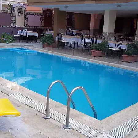 Kleopatra Alis Szálloda Alanya
