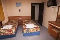 Kleopatra Alis アランヤ