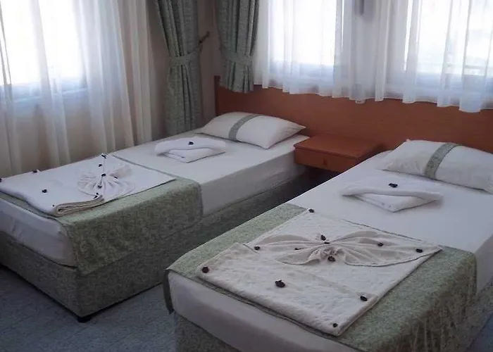 Otel Kleopatra Alis 3*