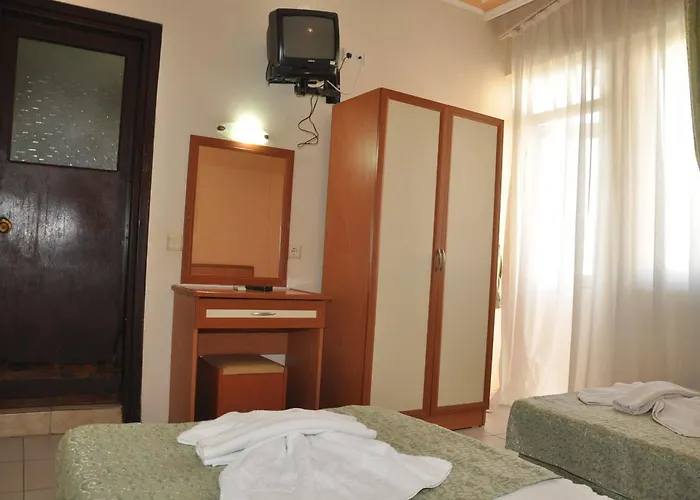 Otel Kleopatra Alis 3*